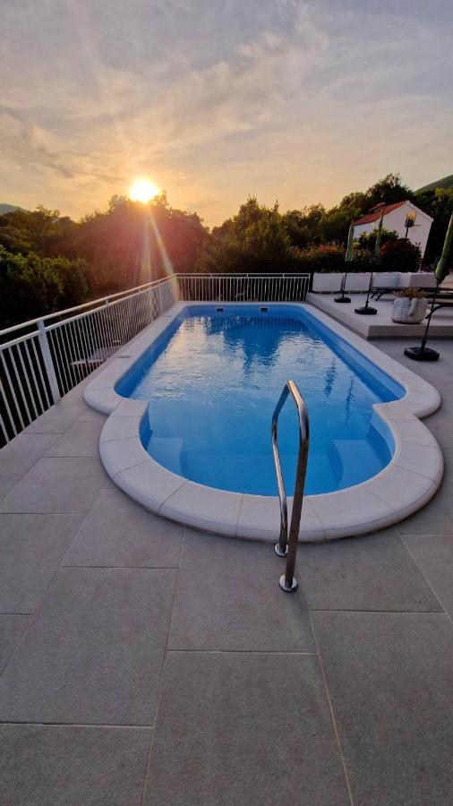 סטון Villa Paradise Garden מראה חיצוני תמונה